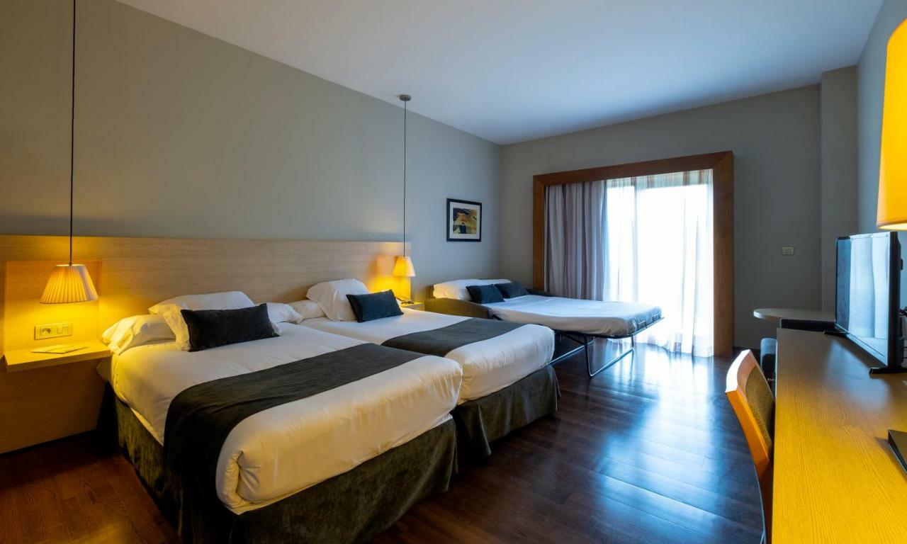 Hotel Spa Attica21 Vilalba Luaran gambar